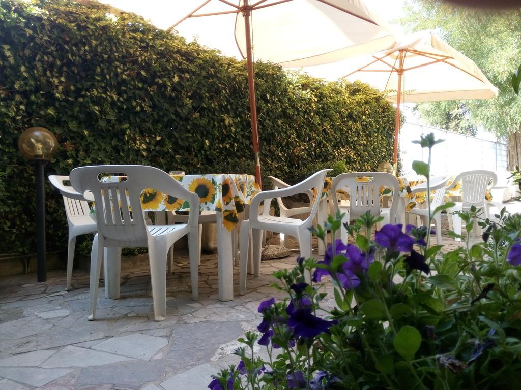 Hotel Lea Grosseto Luaran gambar